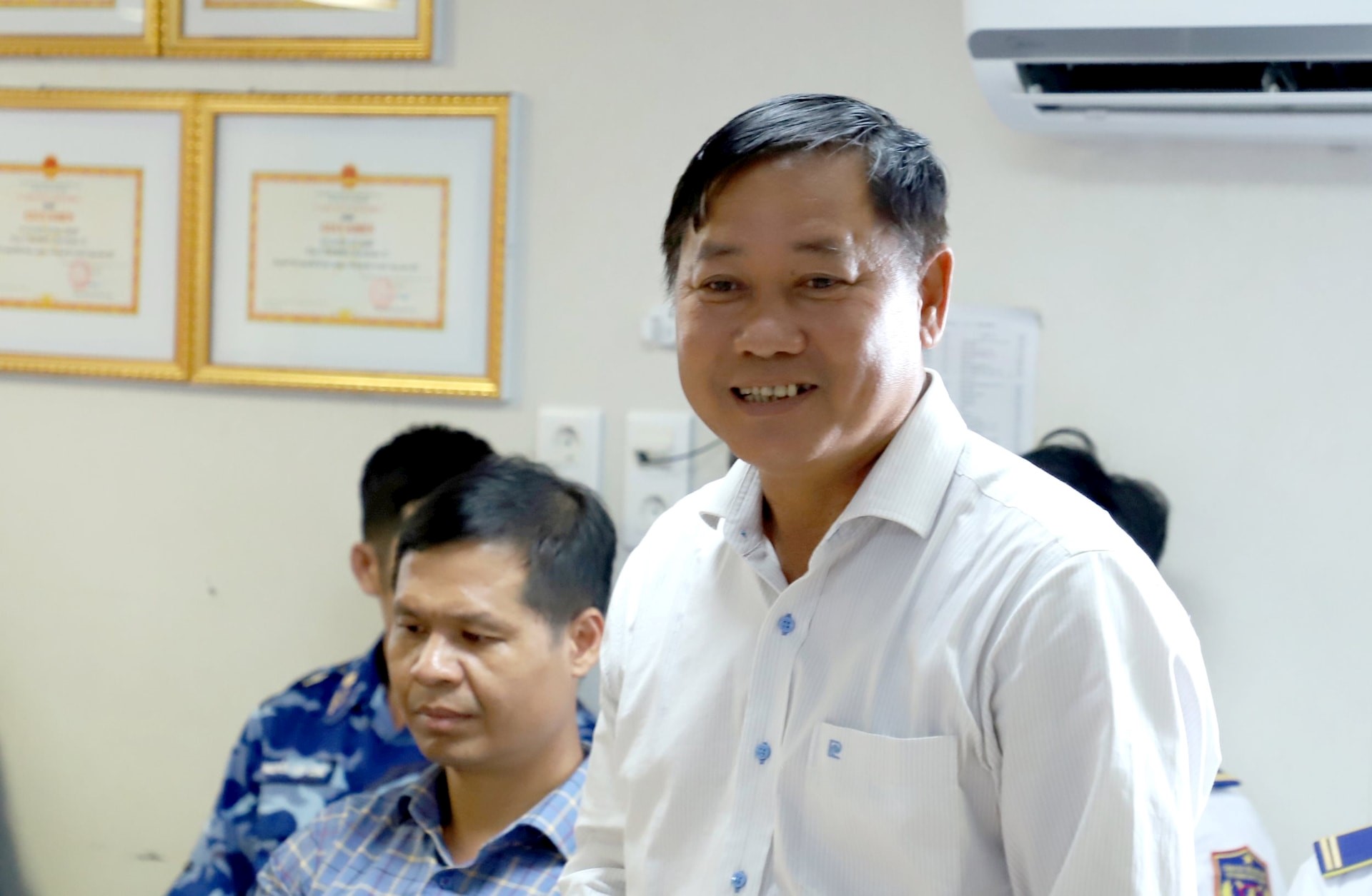 anh tin bai