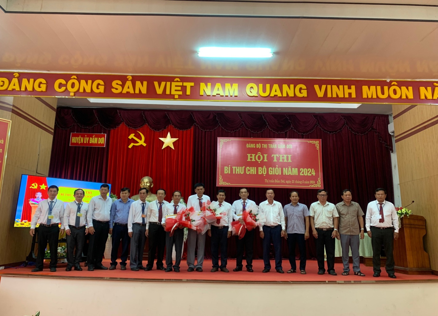 anh tin bai
