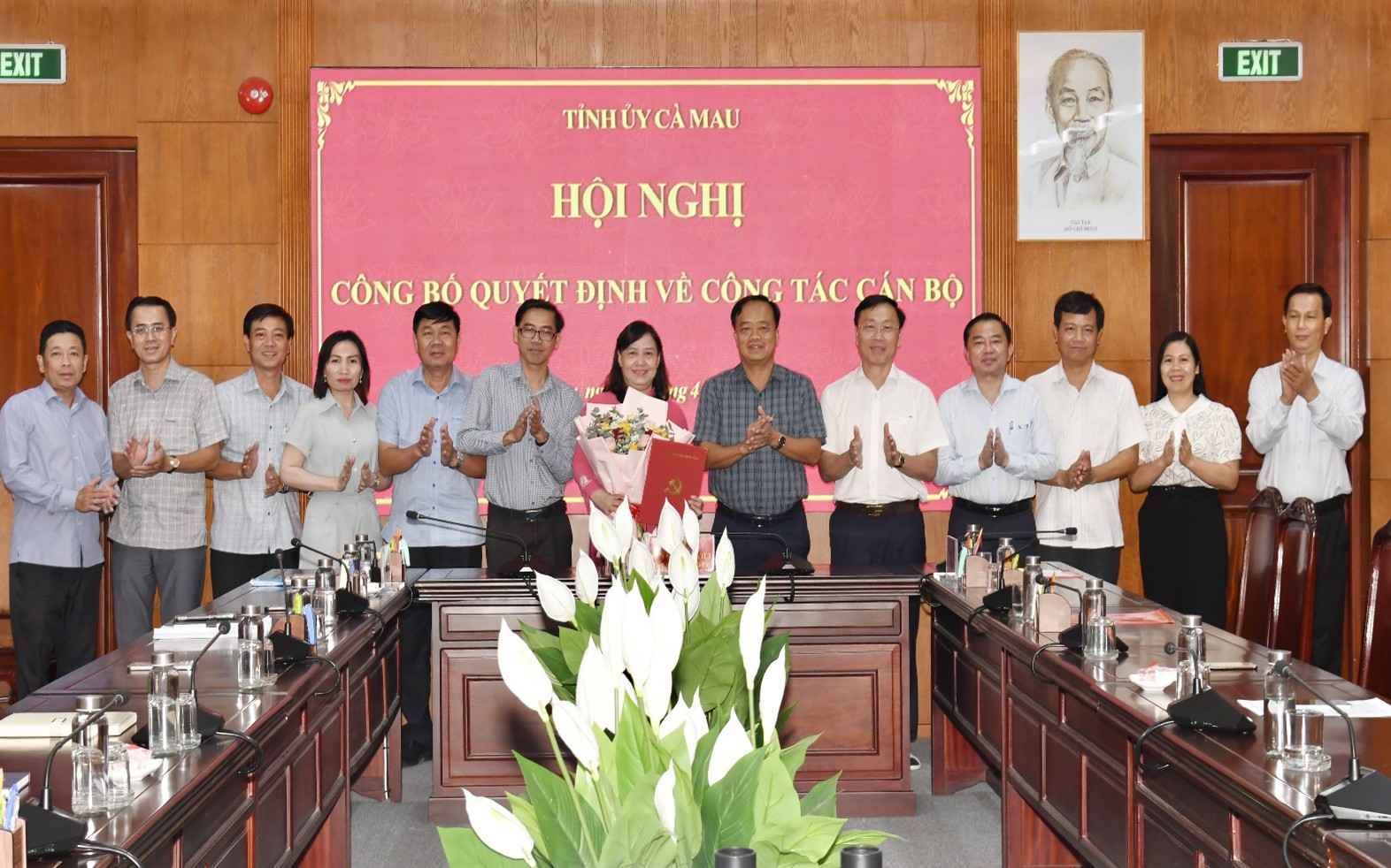anh tin bai